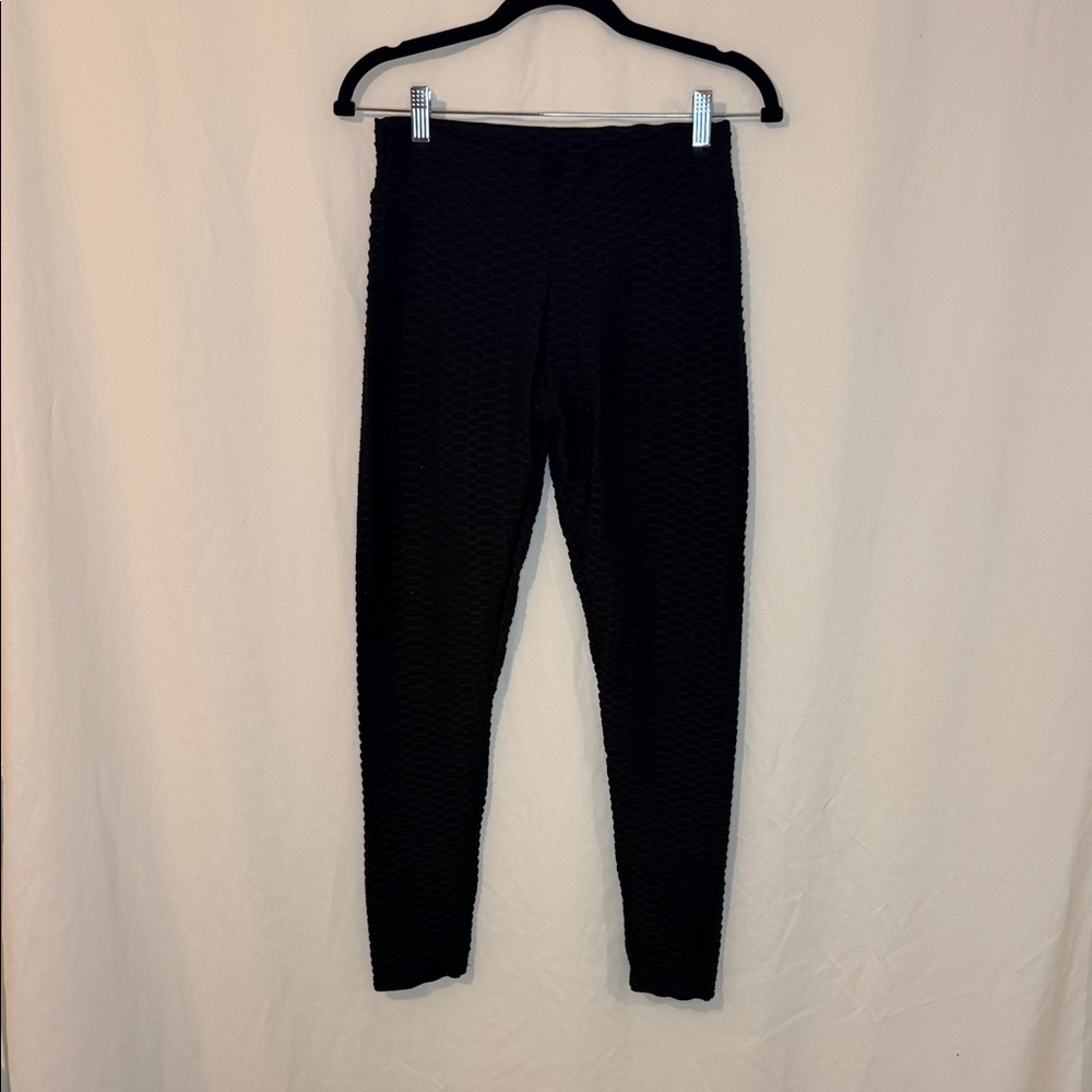 Black Textured Leggings